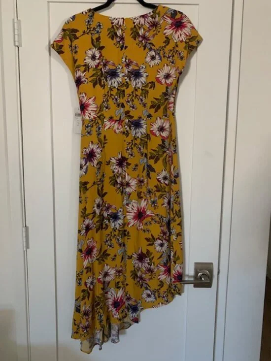 NWT Donna Morgan Yellow Floral Asymmetrical Midi Dress Size 2 - Picture 3 of 13